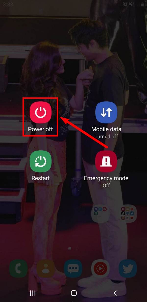 Starta om Samsung via Power-knappen