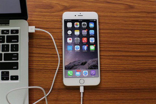 Connect iPhone with Computer