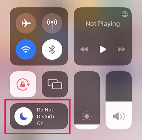 απενεργοποιήστε τη λειτουργία Μην ενοχλείτε στο κέντρο ελέγχου iphone