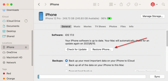 click restore iphone button