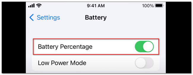 iPhoneの設定でバッテリーの割合をタップします
