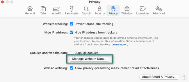 haga clic en administrar datos del sitio web