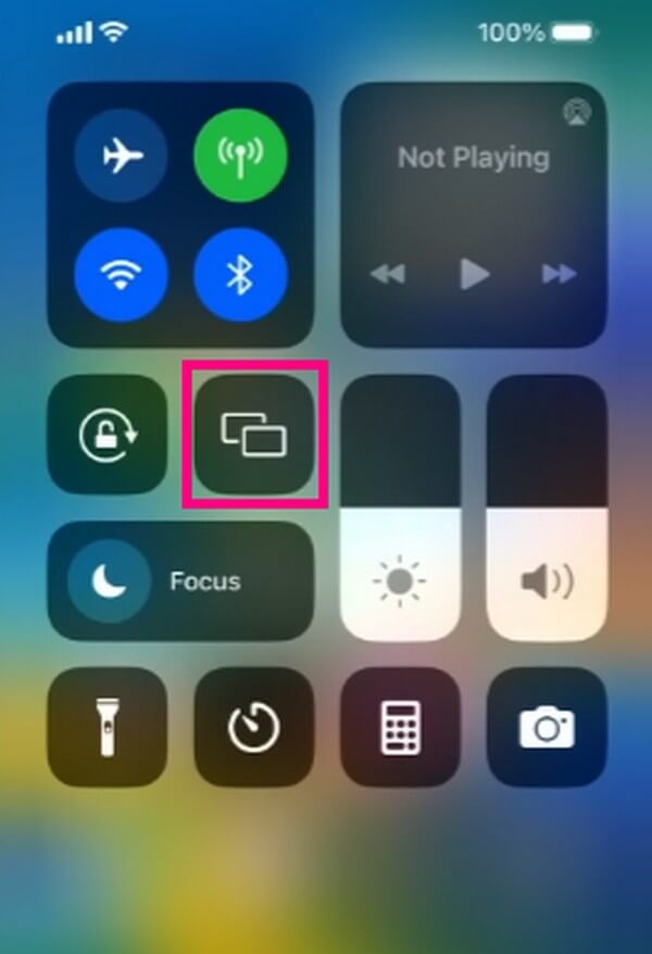 tap the Screen Mirroring symbol